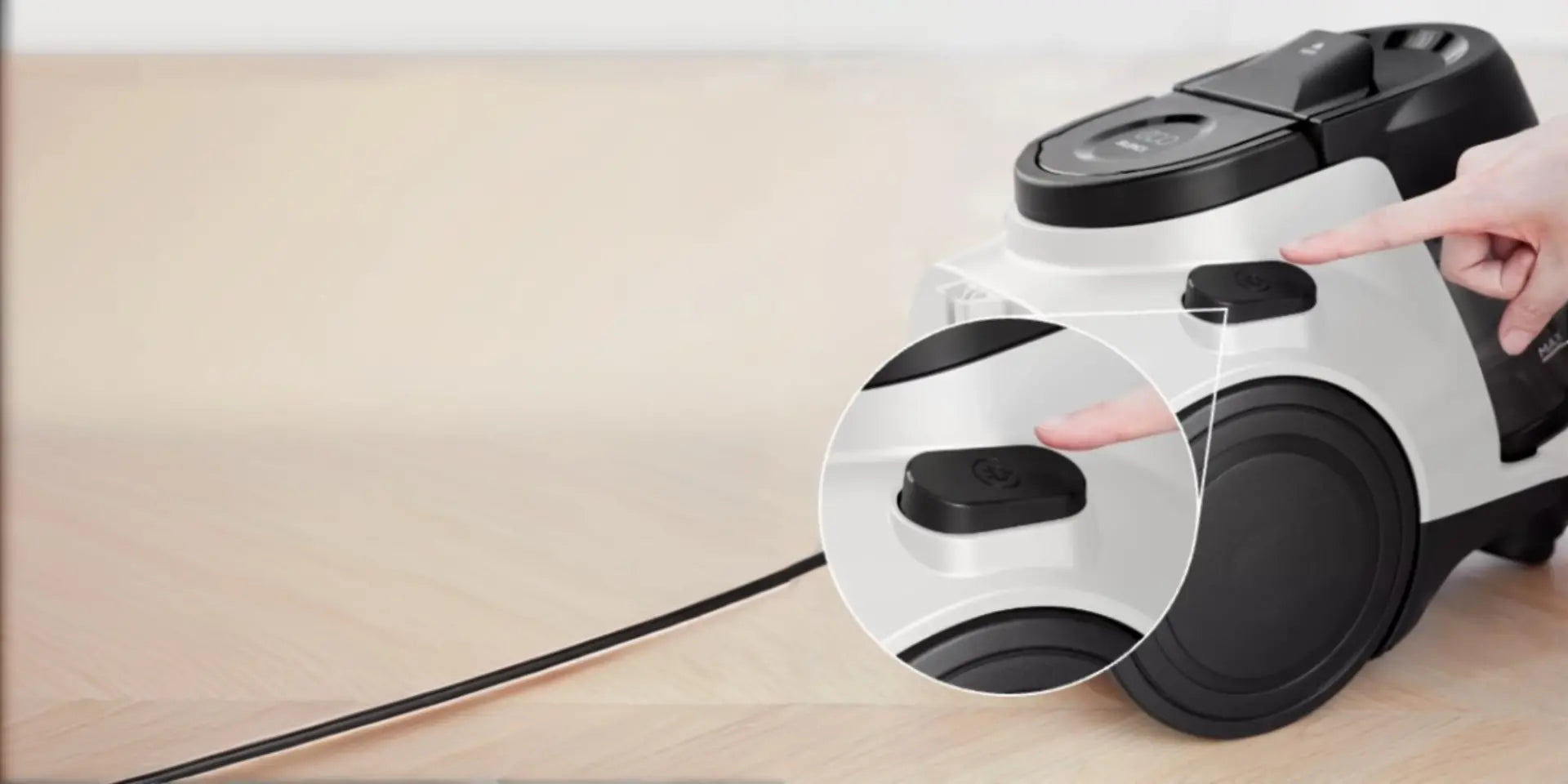 Midea Canister Vaccum Cleaner - White