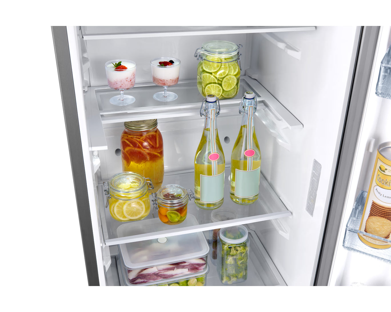 Upright 1-Door Refrigerator with Digital Inverter Technology, Water Dispenser, Power Freeze, 375L, Silver